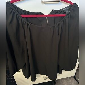 White House Black Market Black Ruched Short Sleeve Blouse